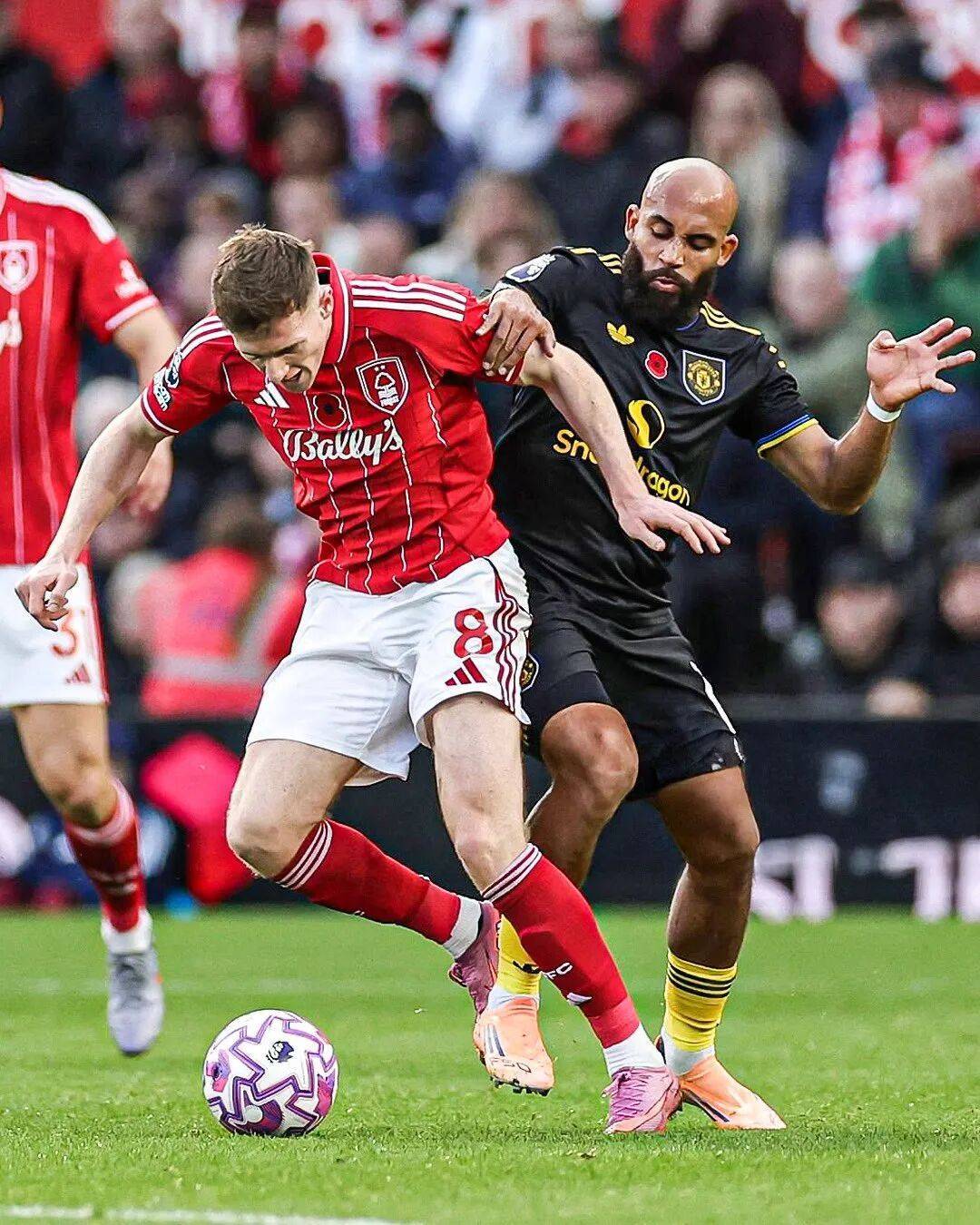 曝曼联验货成功欲7000万签新中场!阿莫林冬窗就想买,一人最现实