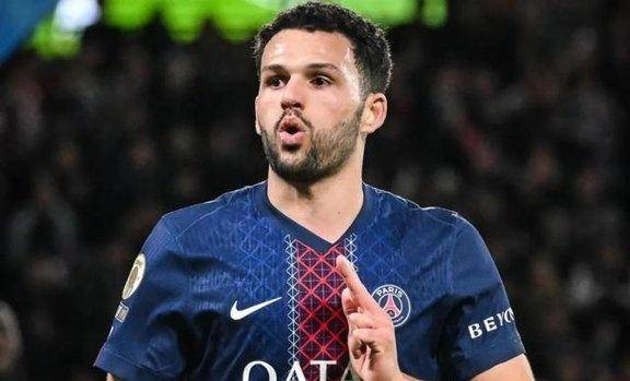 法甲巴黎经欧冠鏖战后战梅斯,30完胜登顶,朗斯能反超吗?